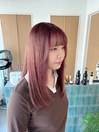 セミロング miku カラー／ヘッドスパのヘアスタイル