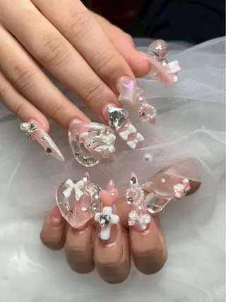 ネイル Mio_ Noiranailのネイルデザイン
