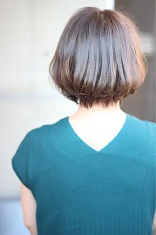 ショート カラー パーマ ヘアアレンジ 成松 勇治のヘアスタイル