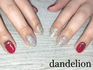 ネイル dandelion ダンデライオンのネイルデザイン