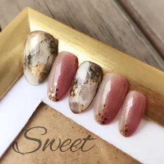 ネイル sweet 仲野陽子のネイルデザイン