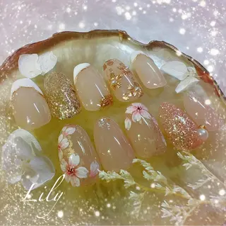 ネイル Lily*nail 🌻Mii🌻のネイルデザイン