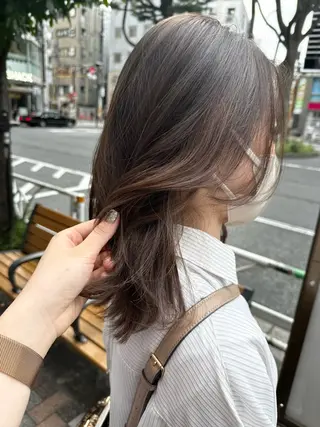 ミディアム ショートヘア / 星野菜月のヘアスタイル