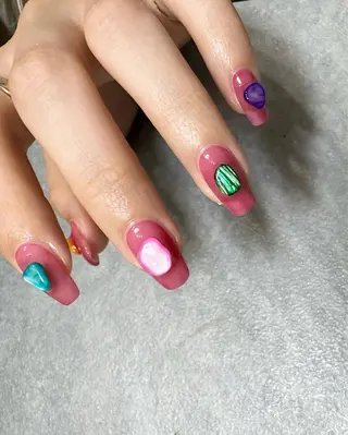 ネイル kiii.__ ✴︎*のネイルデザイン