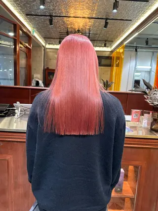 カラー 近藤 詩桜のヘアスタイル