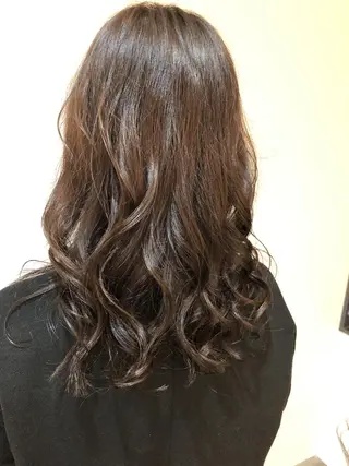 セミロング カラー ヘアアレンジ トップスタイリスト 🧸中島梨穂🧸のヘアスタイル