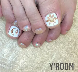 ネイル YUKA （ネイリスト）のネイルデザイン