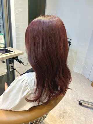 セミロング カラー うしだ かおるのヘアスタイル