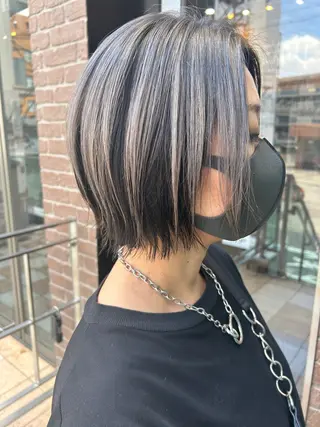 ショート カラー 久木原 ゆりのヘアスタイル