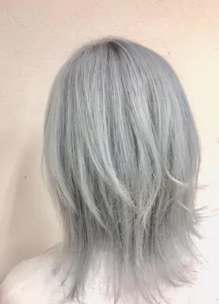 カラー ダブルスキルエクステ /羽エクステ白石宇由のヘアスタイル