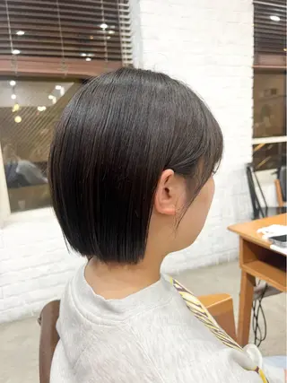 ショート カラー 🎧パーソナルケア/ 透明感カラー/ミユのヘアスタイル