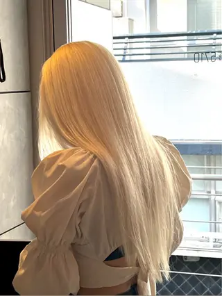 セミロング カラー 🌈インナーカラー ‘ショウマ’🌈のヘアスタイル