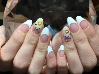 ネイル Li'leaNail AINAのネイルデザイン