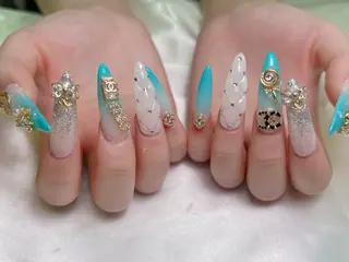 ネイル lucky nail 歌舞伎町のネイルデザイン