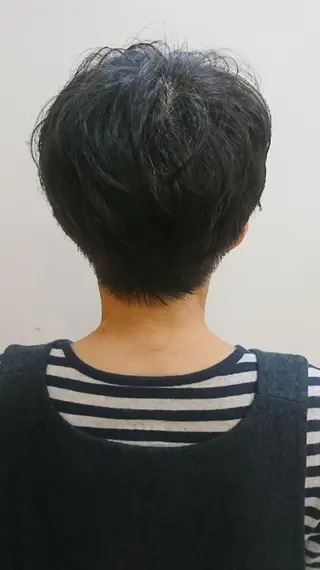 ショート 齋藤 愛美のヘアスタイル
