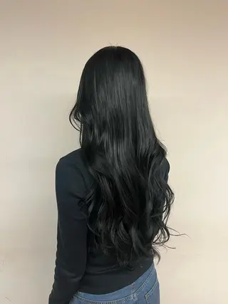 カラー 山木 花音のヘアスタイル