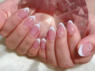 ネイル マツエク・マツパ アイブロウ Nail&eye Belire 新宿のネイルデザイン