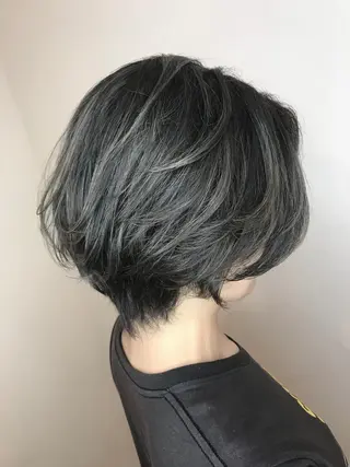 ショート カラー ヘアアレンジ Cecil hair 神戸店所属・Cecilhair セシルヘアー神戸元町のヘアスタイル