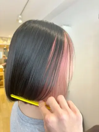 ショート カラー EIGHT新宿 新井彩斗のヘアスタイル