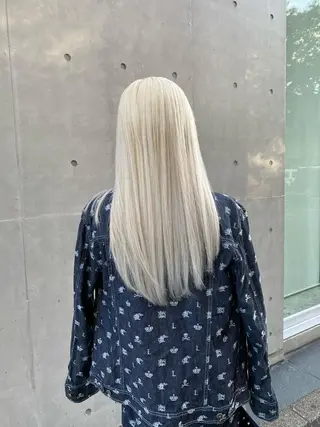 ロング カラー れい🫧 ハイトーン特化のヘアスタイル