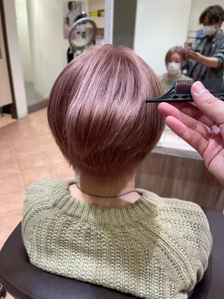 ショート カラー ☘️お悩み解決☘️ 岡部恒輝のヘアスタイル