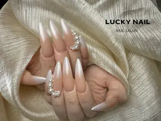 ネイル 宇 田川のネイルデザイン