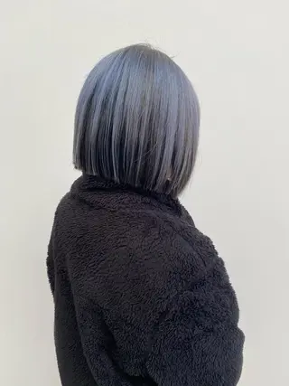 ショート カラー SHICENEケイ レイヤーカット🦋のヘアスタイル