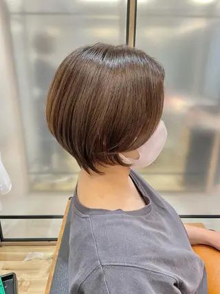 ショート シノハラ ガクト ショート/白髪ぼかしのヘアスタイル