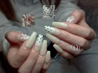 ネイル D.d Nail Moeのネイルデザイン