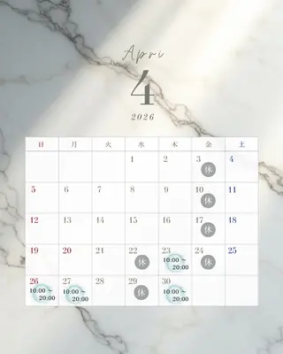 ネイル zuki🌔nail ┆堺筋本町・心斎橋のネイルデザイン