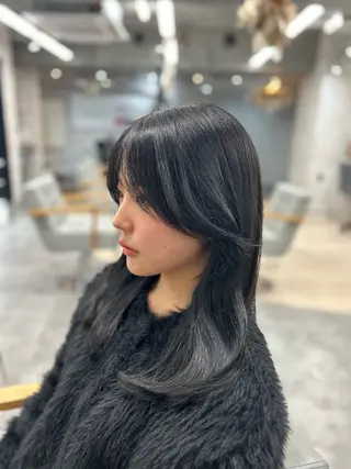 ミディアム カラー パーマ ヘアアレンジ MOMO艶髪 🩵モテカラーのヘアスタイル