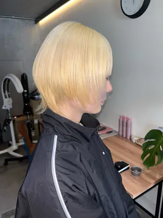 ショート カラー 韓国ボブ/ハッシュ カットKIRAのヘアスタイル