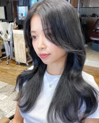 ロング カラー 顔まわりカット🌟 くびれヘア/寺門遥輝のヘアスタイル