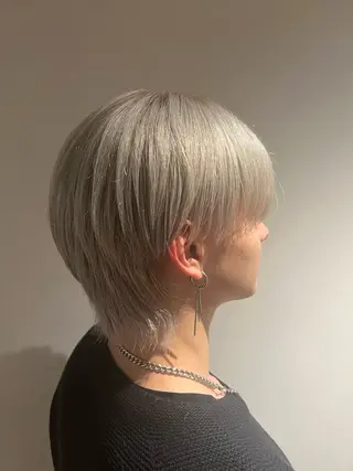 ショート メンズ 柔らかレイヤー× 透け感カラー/SUのヘアスタイル