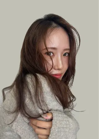 ロング はっとり ななせのヘアスタイル