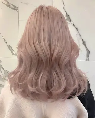 ミディアム カラー 🧸髪質改善ケアカラ ー/アイドル前髪🧸のヘアスタイル