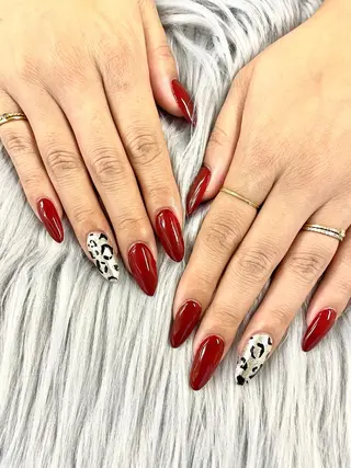 ネイル KUMI💛 MADIAのネイルデザイン