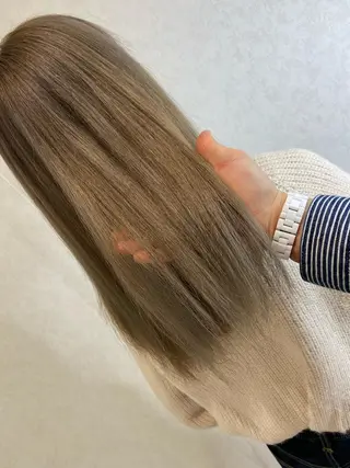ロング カラー ムトウセイマ/ 縮毛矯正/ブリーチのヘアスタイル