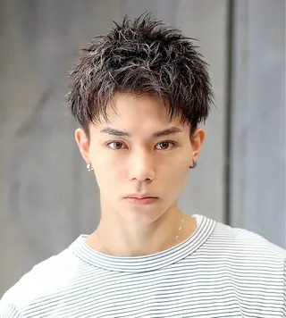メンズ 尾前 了守のヘアスタイル