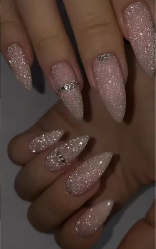 ミディアム YUME NAILのネイルデザイン