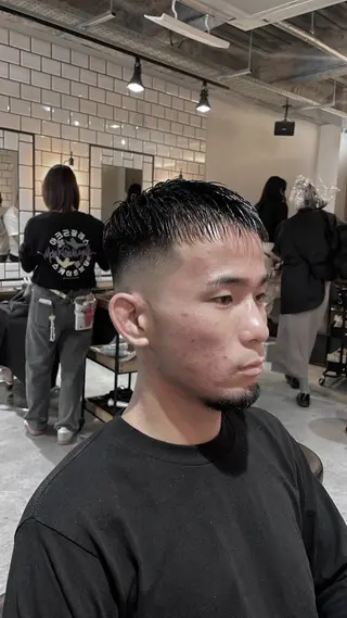 メンズ SALOWIN栄三丁目店所属・メンズ特化/フェード 樋口裕馬のヘアスタイル