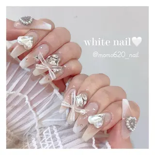 ネイル momoka🤍 四ツ橋のネイルデザイン