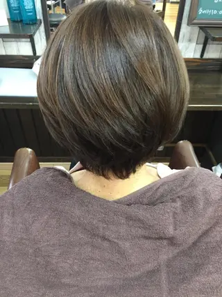 中山 ルミ子のヘアスタイル