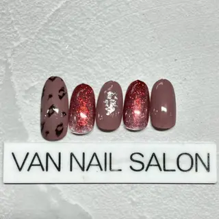 ネイル Van Nail Salonのネイルデザイン