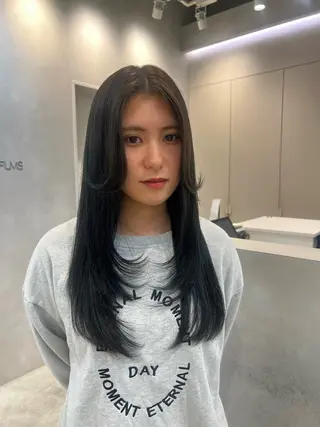 ロング ayaka 🍀のヘアスタイル