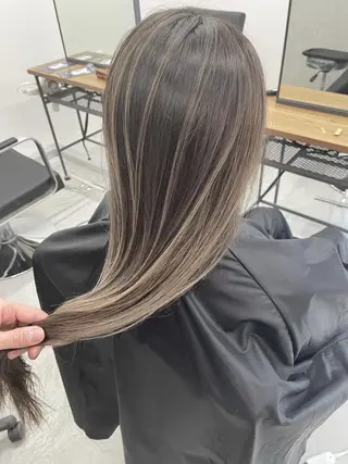 ロング カラー ヘアアレンジ 女性専用サロン梅田 髪質改善カラーakiのヘアスタイル