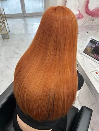 カラー mignon あゆみのヘアスタイル