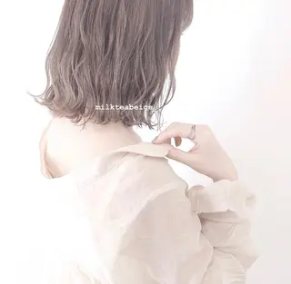 ミディアム カラー misaki🎀 まろみ透け感カラーのヘアスタイル