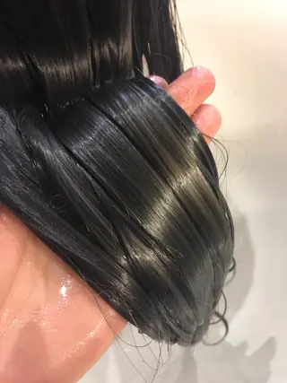 カラー 池本 弥桜のヘアスタイル