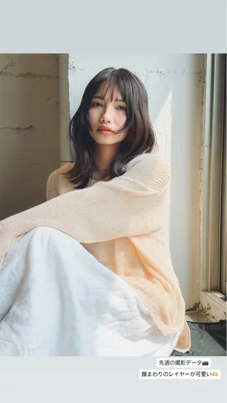 ミディアム カラー 【韓国レイヤー特化 ハッシュカット】のヘアスタイル